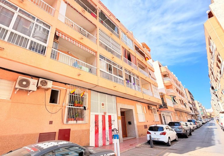 Resale - Apartment - Torrevieja - Playa del Cura
