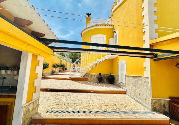 Segunda mano - villa - Orihuela - Urb. Montepinar