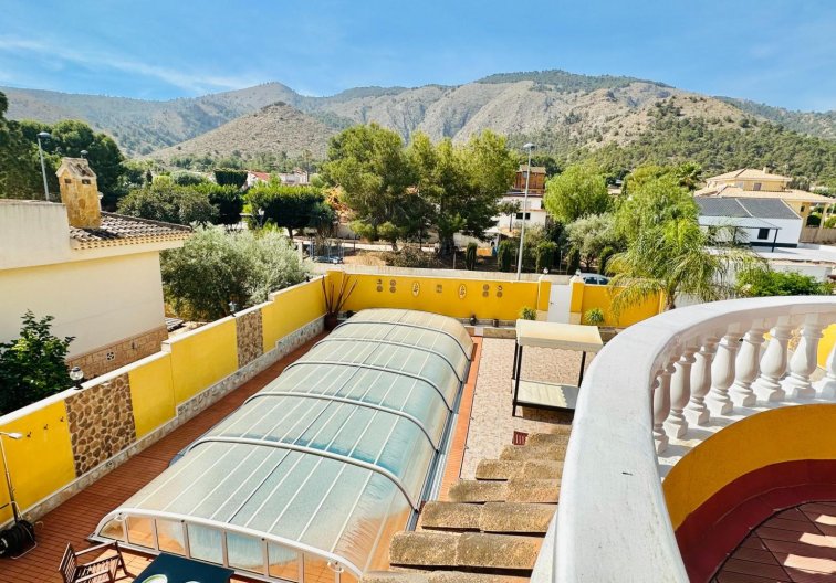 Segunda mano - villa - Orihuela - Urb. Montepinar