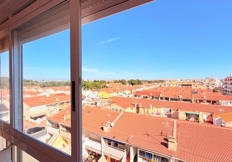 Wiederverkauf - Wohnung - Torrevieja - Playa de los Naúfragos