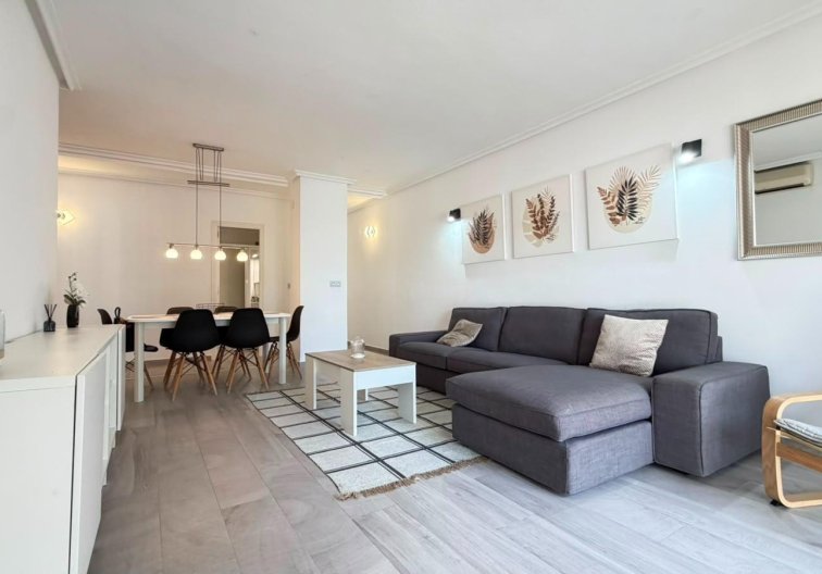 Wiederverkauf - Wohnung - Torrevieja - Centro - Muelle Pesquero