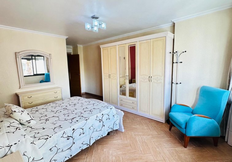 Revente - Appartement - Torrevieja - Centro