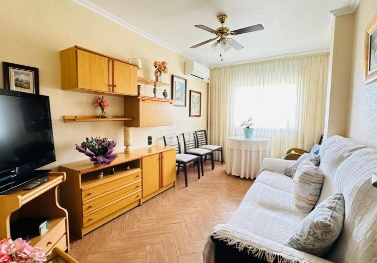 Revente - Appartement - Torrevieja - Centro