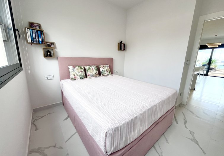 Segunda mano - Apartamento  - San Miguel de Salinas - Inland