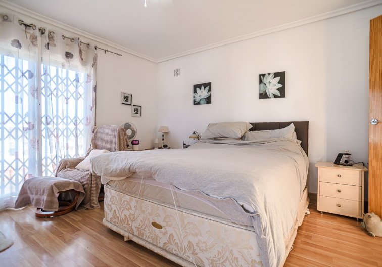 Revente - villa - Torrevieja - Costa Blanca