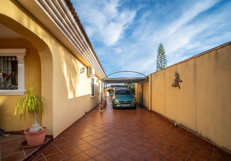 Revente - villa - Torrevieja - Costa Blanca