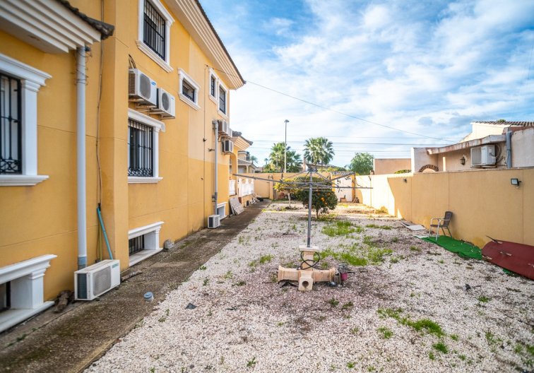 Revente - villa - Torrevieja - Costa Blanca