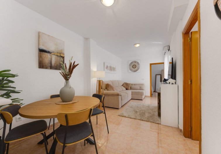 Wiederverkauf - Wohnung - Torrevieja - Centro