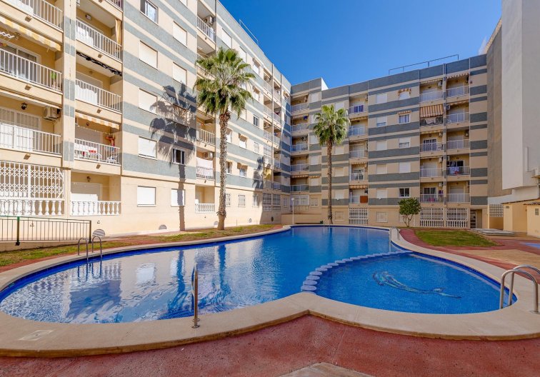 Wiederverkauf - Wohnung - Torrevieja - Centro
