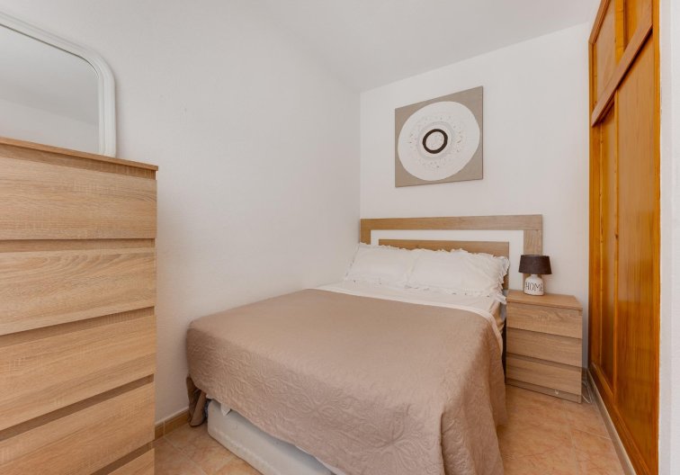 Wiederverkauf - Wohnung - Torrevieja - Centro