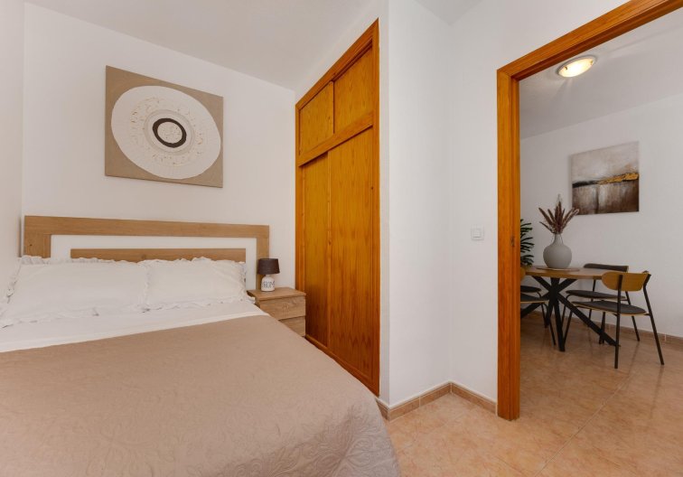 Wiederverkauf - Wohnung - Torrevieja - Centro