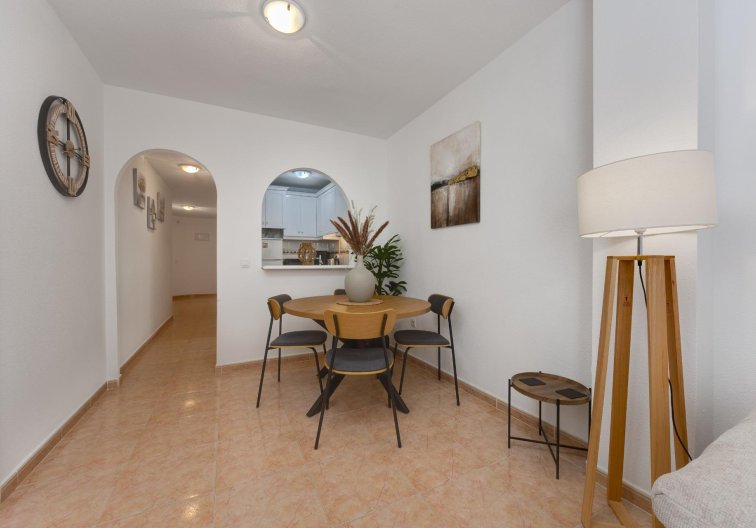 Wiederverkauf - Wohnung - Torrevieja - Centro
