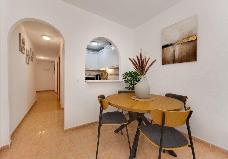 Wiederverkauf - Wohnung - Torrevieja - Centro