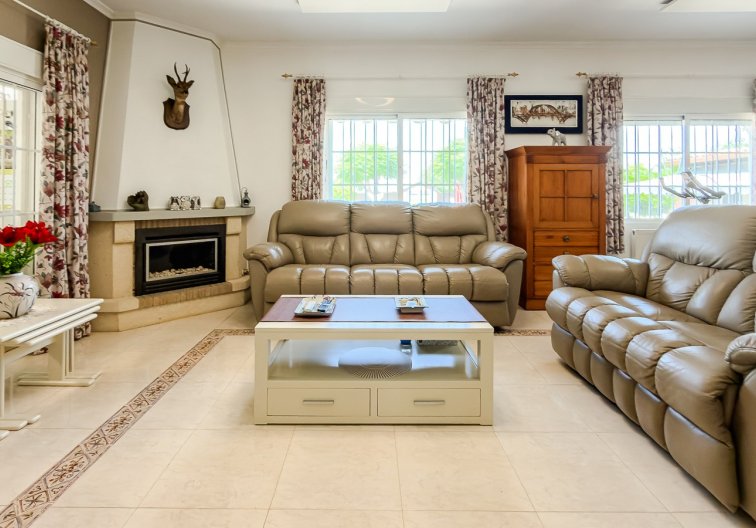 Herverkoop - villa - Catral - Costa Blanca