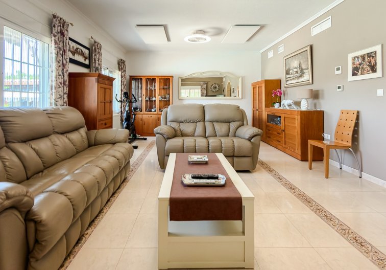 Herverkoop - villa - Catral - Costa Blanca