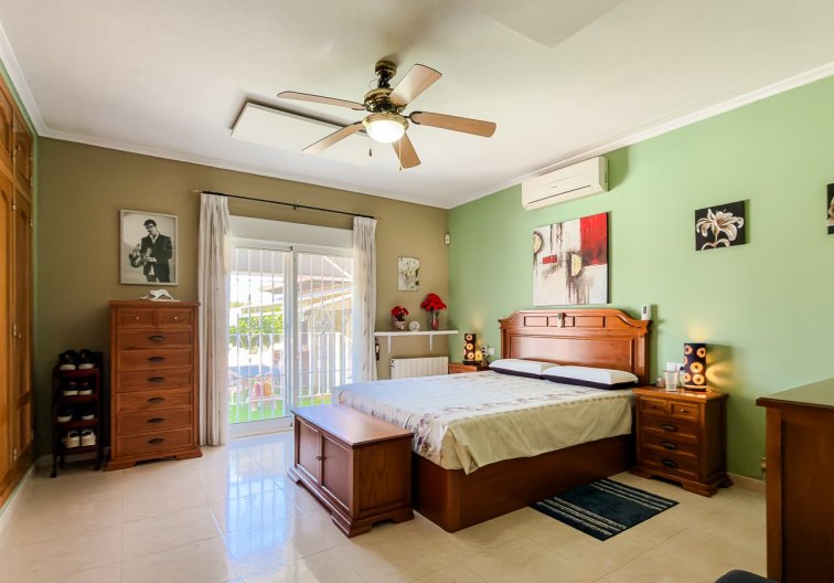 Herverkoop - villa - Catral - Costa Blanca