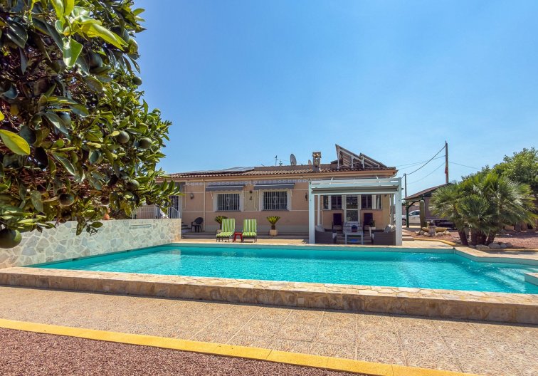 Herverkoop - villa - Catral - Costa Blanca