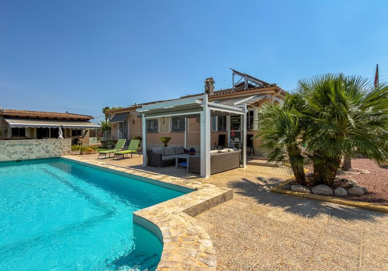 Herverkoop - villa - Catral - Costa Blanca