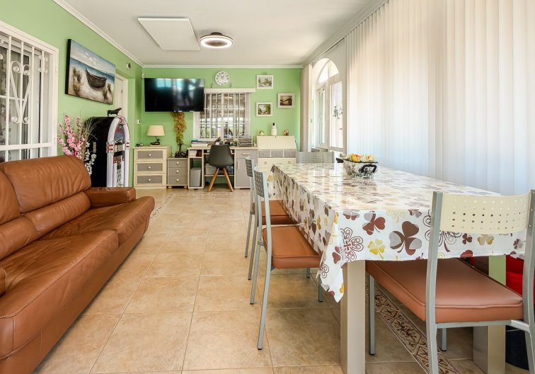 Herverkoop - villa - Catral - Costa Blanca