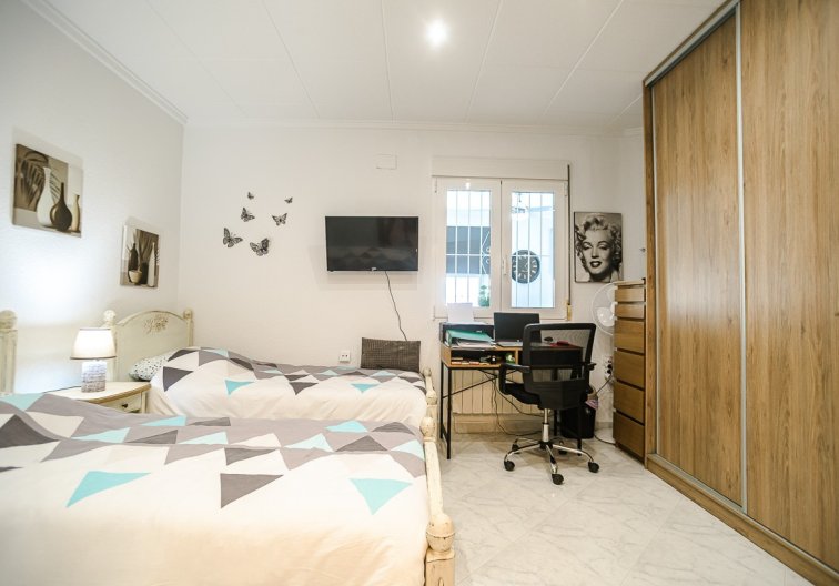 Wiederverkauf - villa - La Marina - Costa Blanca