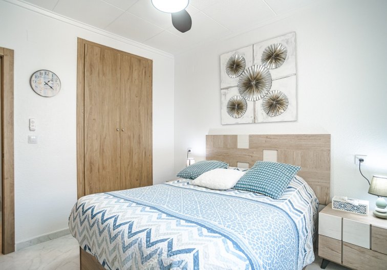 Wiederverkauf - villa - La Marina - Costa Blanca