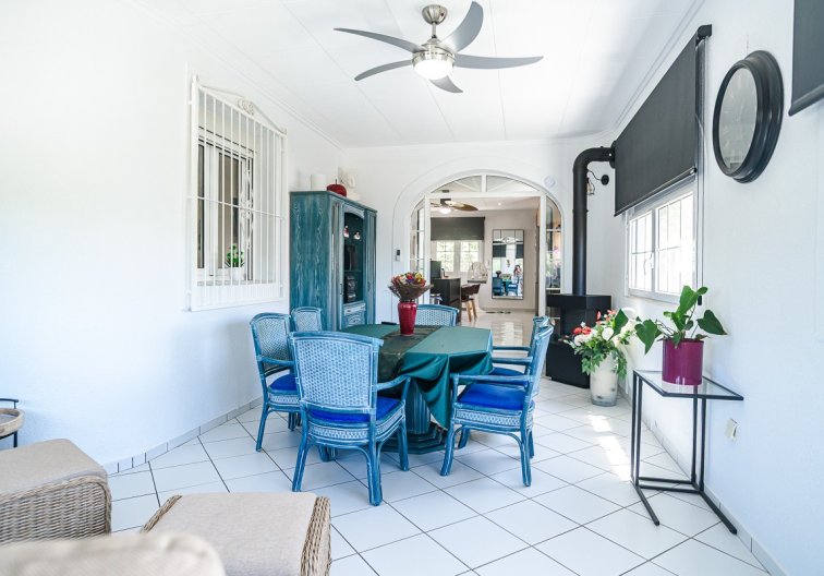 Wiederverkauf - villa - La Marina - Costa Blanca