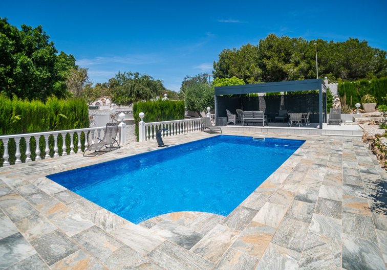 Wiederverkauf - villa - La Marina - Costa Blanca