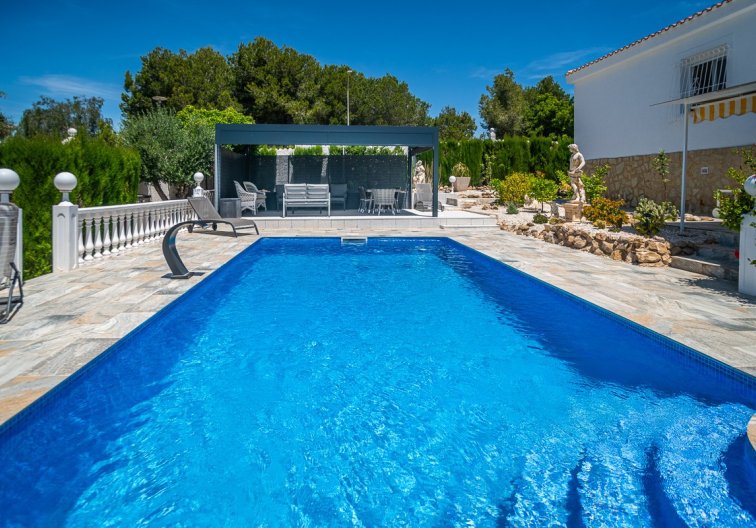 Wiederverkauf - villa - La Marina - Costa Blanca