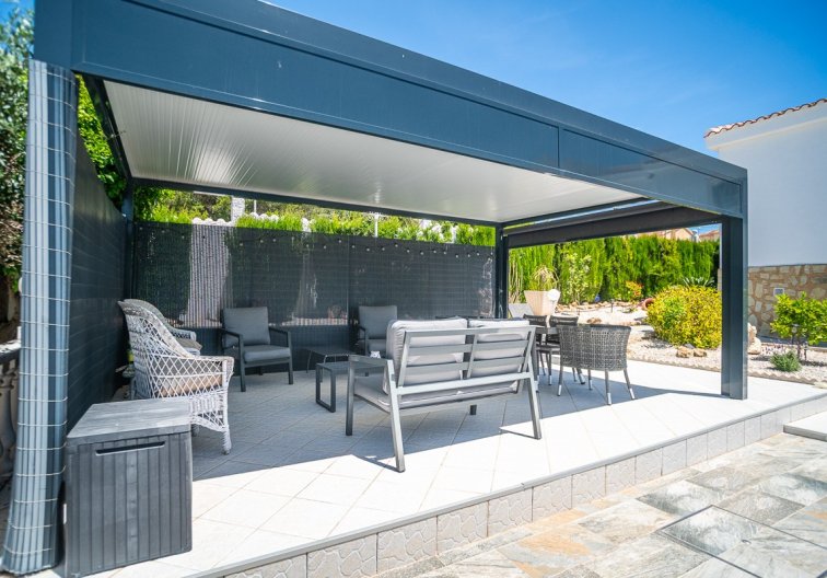 Wiederverkauf - villa - La Marina - Costa Blanca