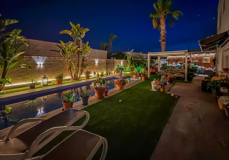 Revente - villa - Torrevieja - Costa Blanca