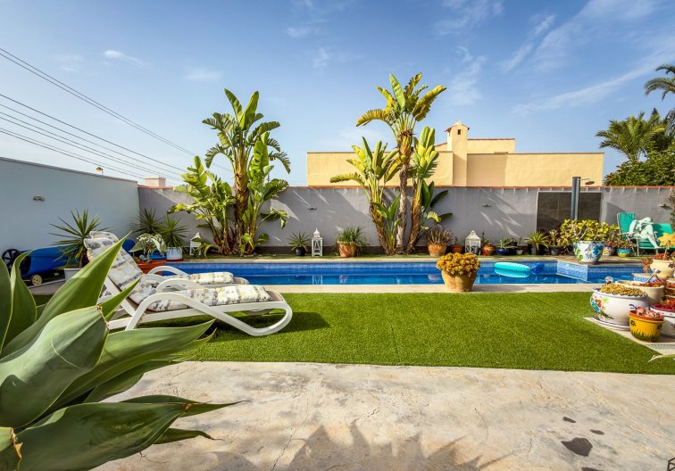 Revente - villa - Torrevieja - Costa Blanca