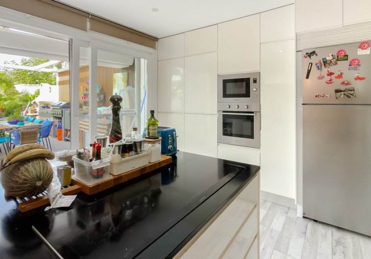 Revente - villa - Torrevieja - Costa Blanca