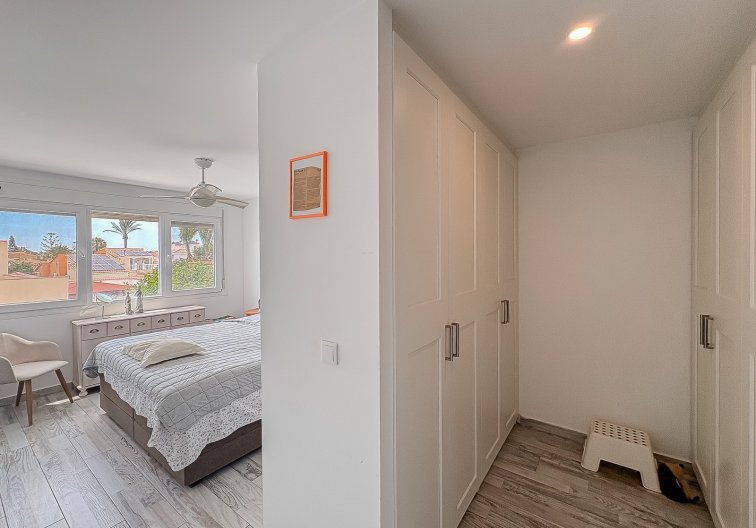 Revente - villa - Torrevieja - Costa Blanca