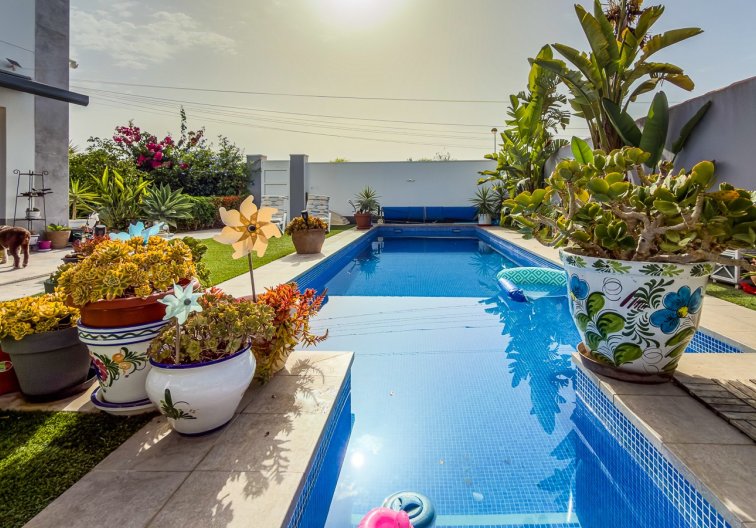 Revente - villa - Torrevieja - Costa Blanca