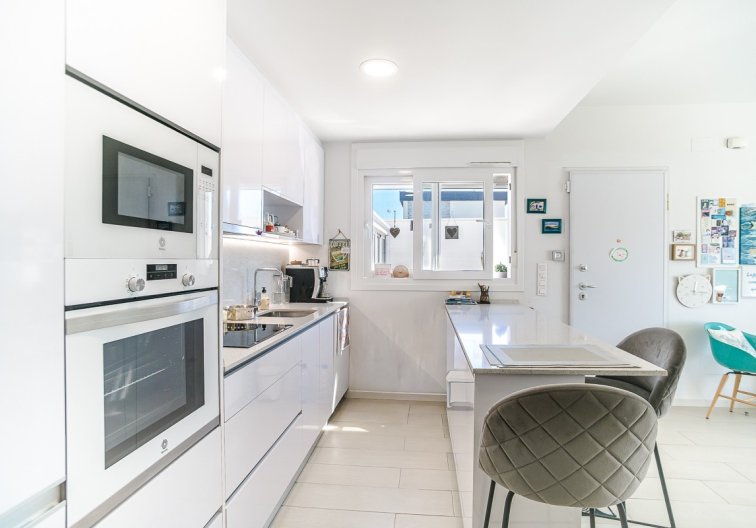 Segunda mano - villa - Pilar de la Horadada - Costa Blanca