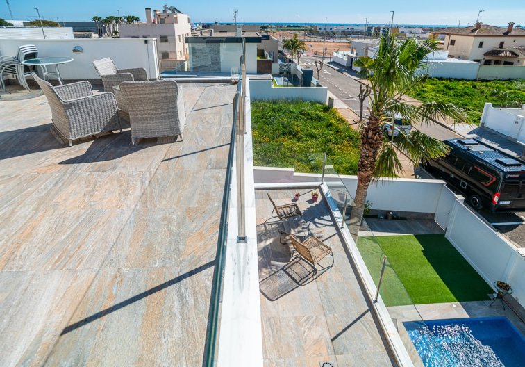 Segunda mano - villa - Pilar de la Horadada - Costa Blanca