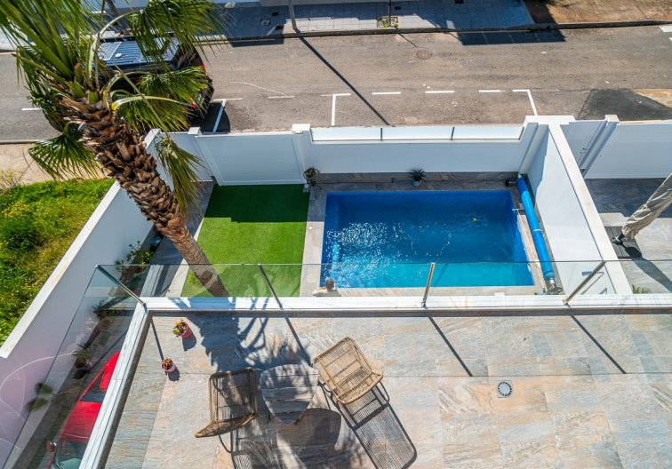 Segunda mano - villa - Pilar de la Horadada - Costa Blanca