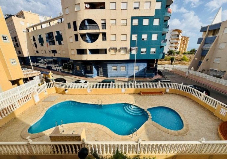 Segunda mano - Apartamento  - La Mata - Costa Blanca