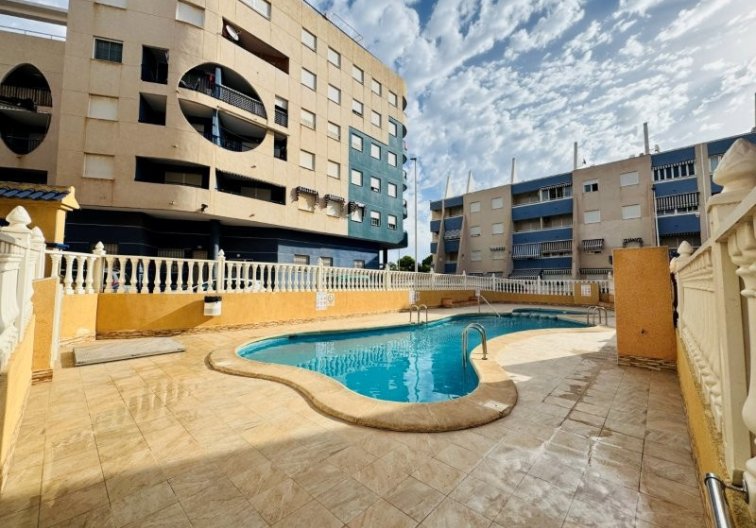 Segunda mano - Apartamento  - La Mata - Costa Blanca