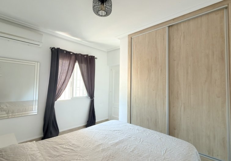 Revente - villa - Orihuela Costa - Costa Blanca