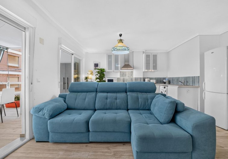 Resale - Apartment - Torrevieja - Playa del Cura