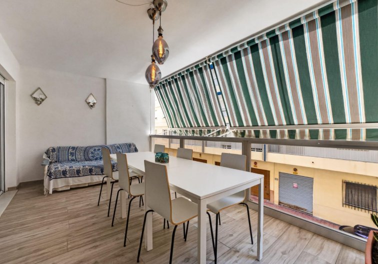 Resale - Apartment - Torrevieja - Playa del Cura