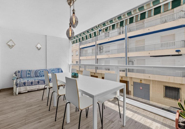 Resale - Apartment - Torrevieja - Playa del Cura