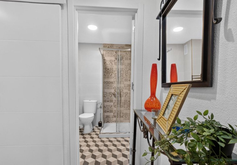 Resale - Apartment - Torrevieja - Playa del Cura