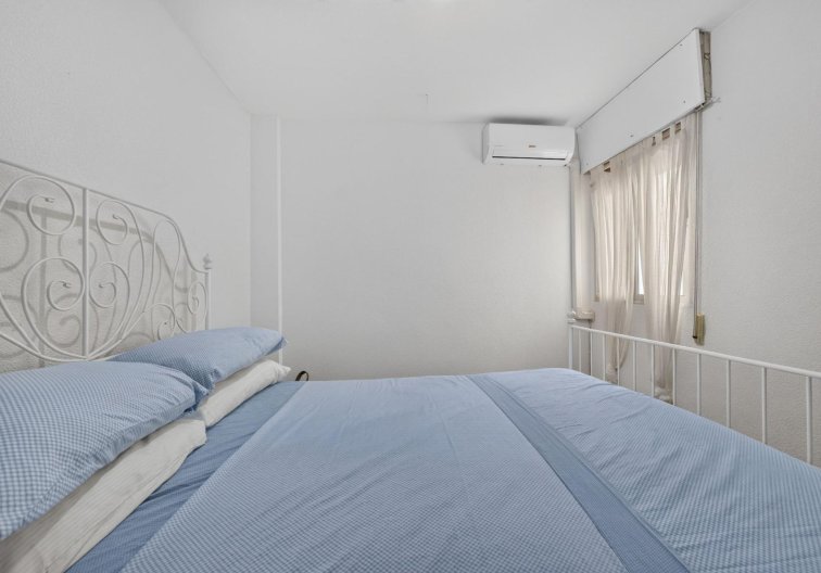 Resale - Apartment - Torrevieja - Playa del Cura