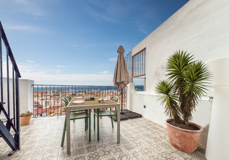 Wiederverkauf - town house - Alicante - Costa Blanca