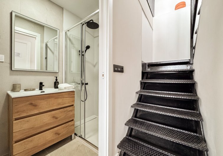 Wiederverkauf - town house - Alicante - Costa Blanca