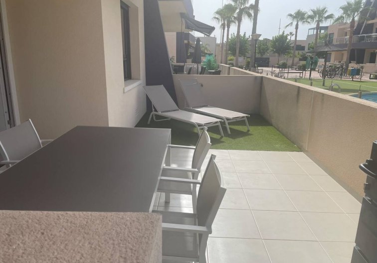 Segunda mano - Apartamento  - Pilar de la Horadada - Torre de la Horadada