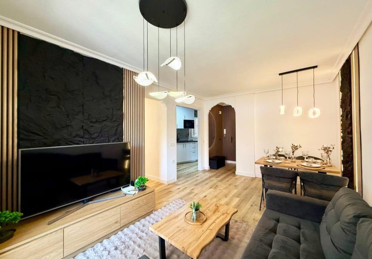 Resale - Apartment - Torrevieja - Playa del Cura