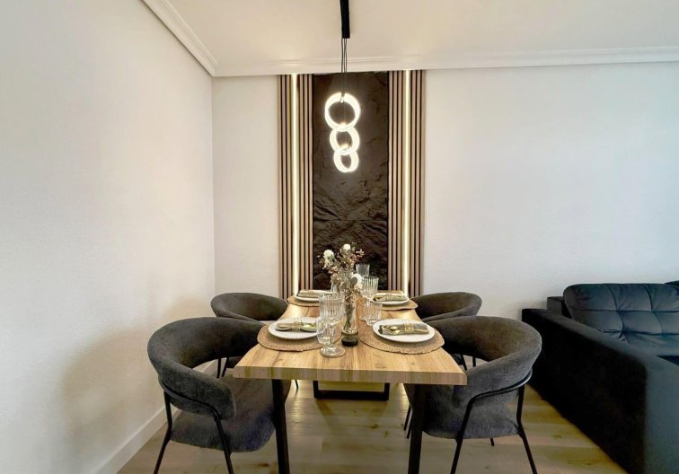 Resale - Apartment - Torrevieja - Playa del Cura